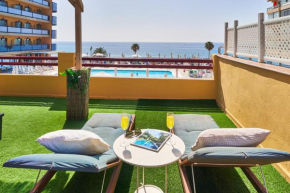 Perfect beach location with roof terrace, Fuengirola